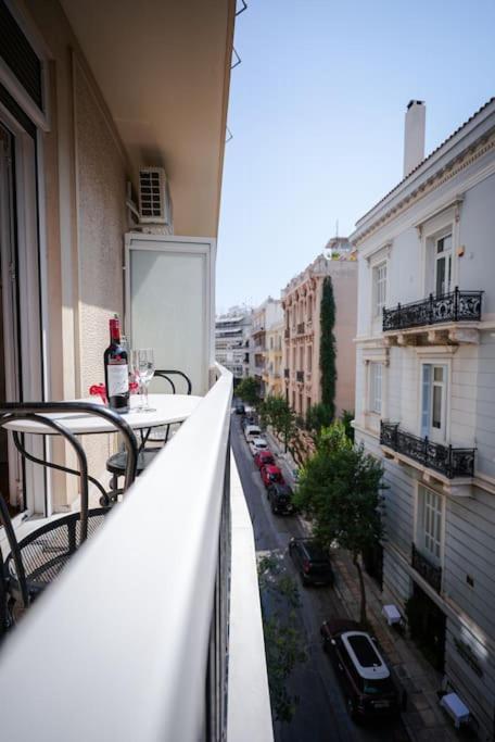 Syntagma Square, 60Sqm Dream Suite أثينا المظهر الخارجي الصورة