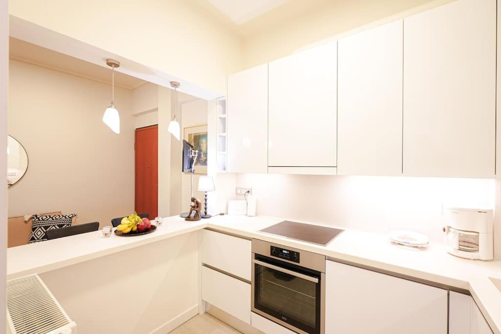 Syntagma Square, 60Sqm Dream Suite أثينا المظهر الخارجي الصورة
